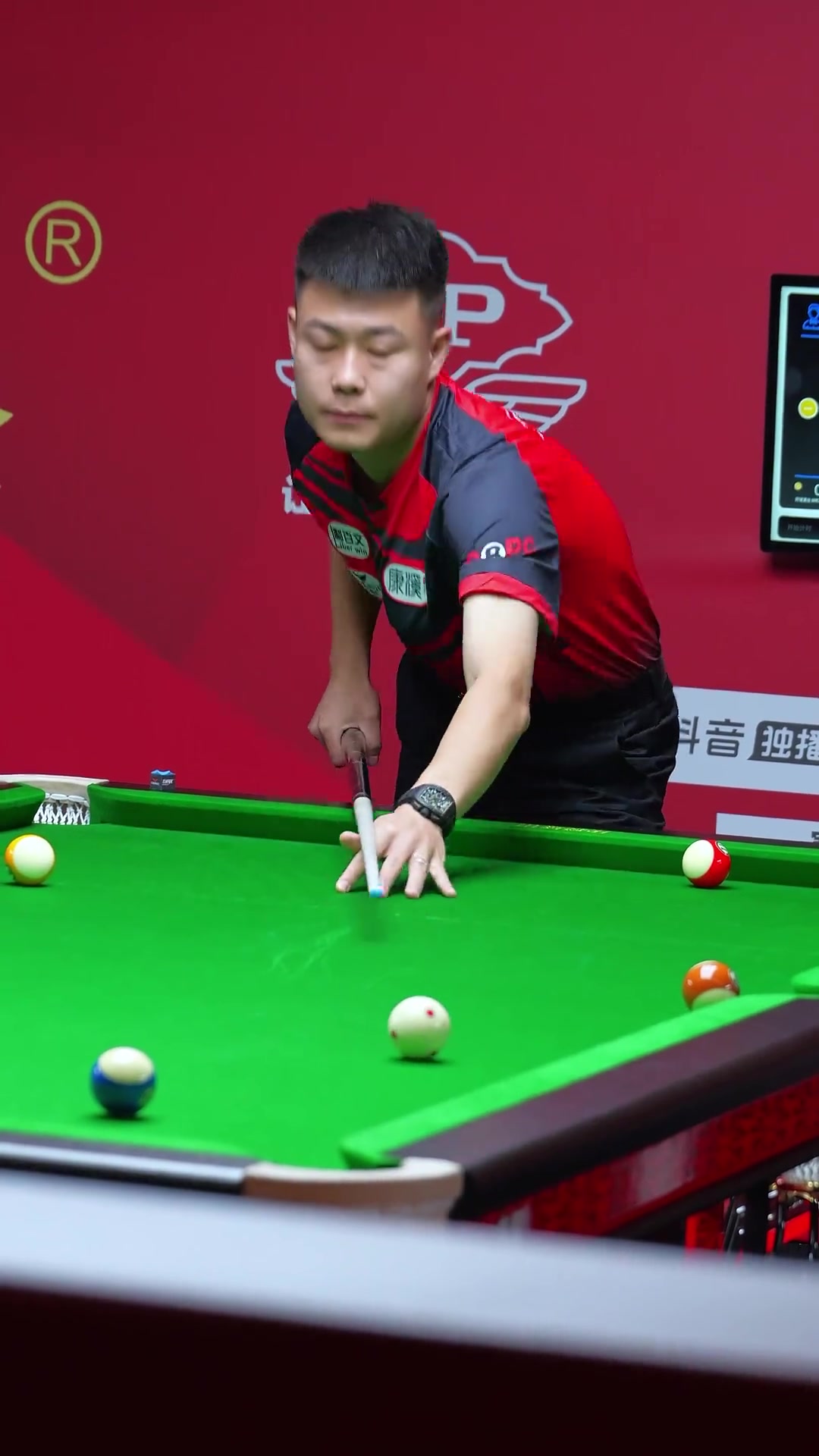 佩的低迷状 佩的低迷状